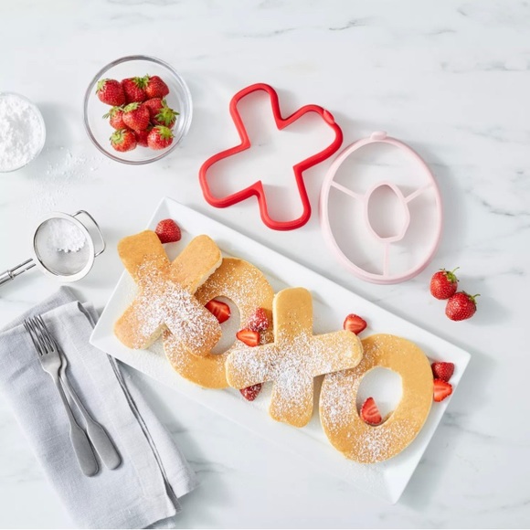 NEW! “XO” Pancake & Egg Molds, Sur La Table, Brand New in Box, FABULOUS - Picture 15 of 15